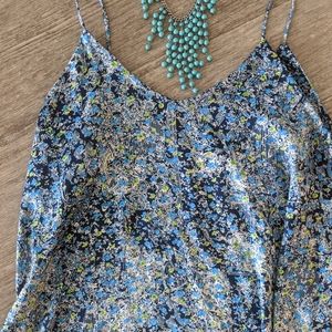 🌻3 for 10 floral blouse